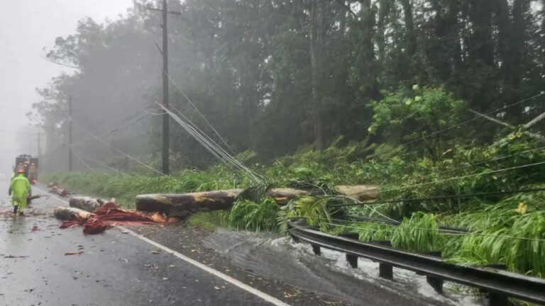Another Major Rainmaker Is Headed Toward Hawaii After Recent Flooding, With Up to 15 Inches Possible on the Big Island