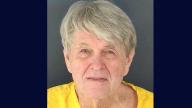 83-Year-Old Florida Man Charged With Murder After Wife Found Shot in Reclining Chair