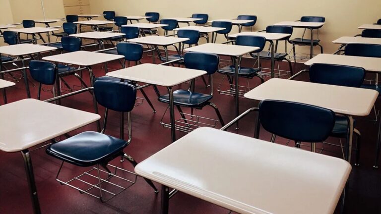 Chicago’s First AI-Driven, Teacher-Free School Opens for Students With a $55,000 Annual Tuition Price Tag
