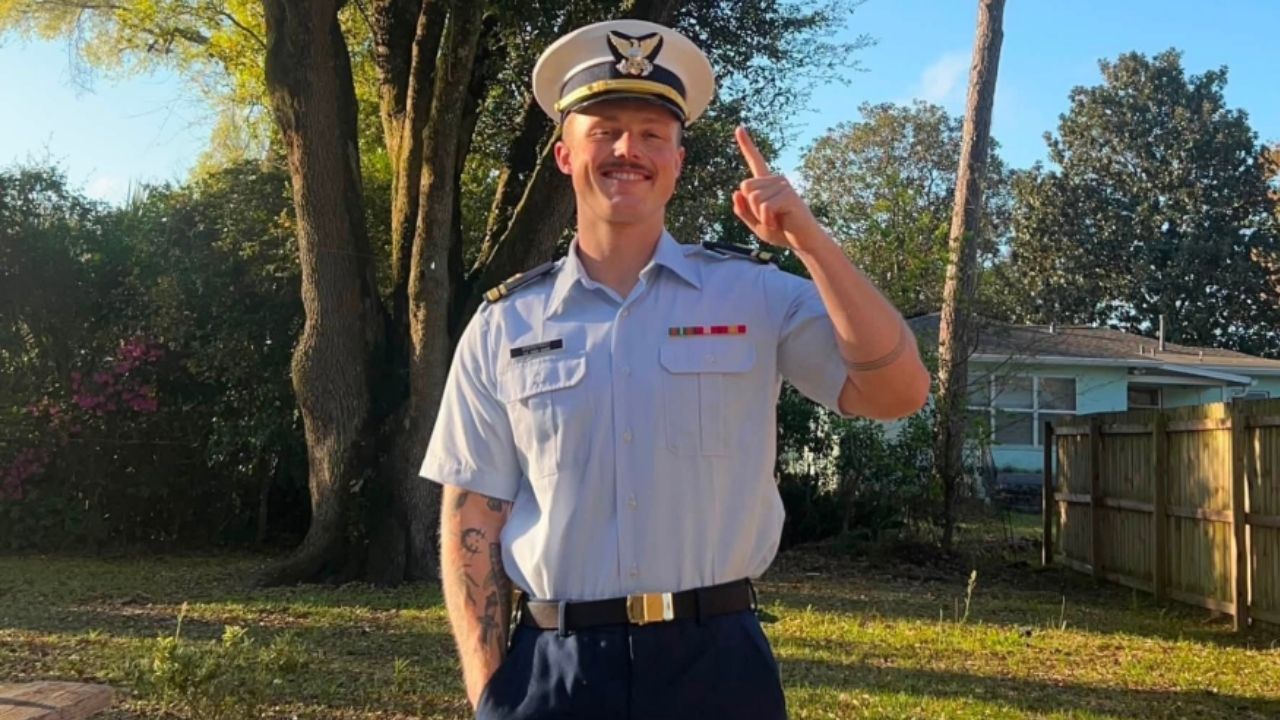Coast Guard Lieutenant Shot Dead in Washington Family Calls Shooting Random and Seeks Answers
