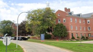 Hospice Nurse Allegedly Took Away Dying Man’s Oxygen for 90 Minutes, Said Death Paperwork Was Easier