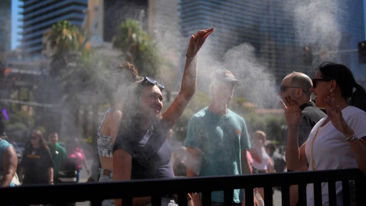 Record Heat Grips Central U.S.— Millions Could See Record-Breaking Temperatures Through Friday