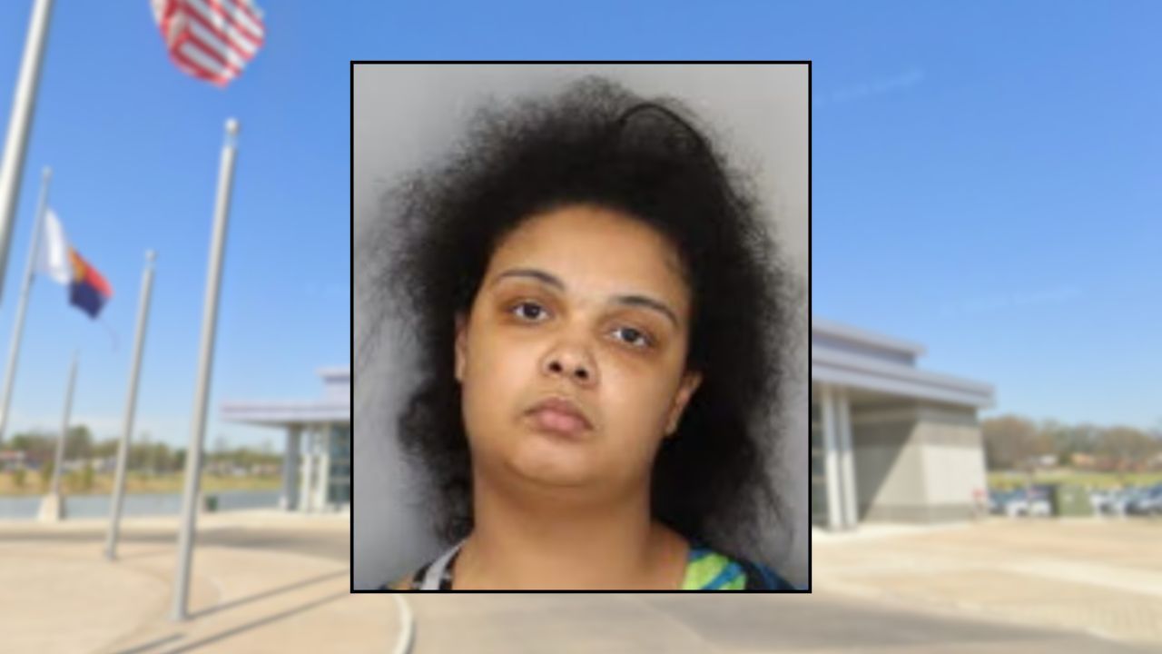 Woman Shoots Ex in Both Legs Outside Police Precinct After Alleged Head Strike, Cops Say